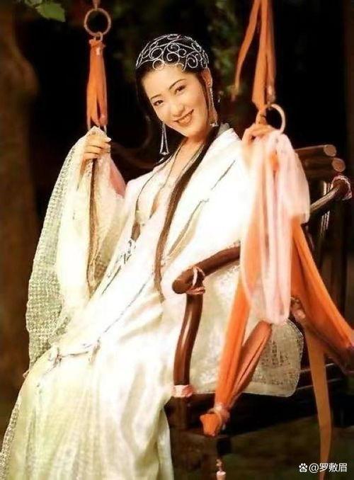 新金梅瓶在线观看,穿越时空的传奇爱情，在线观看带你领略古典韵味